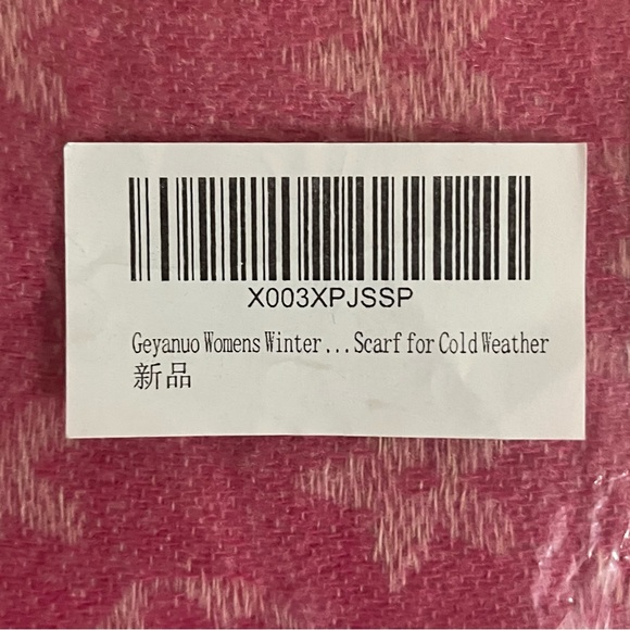 NIP Women’s Pink Floral & Animal Print Design Scarf - Picture 9 of 9